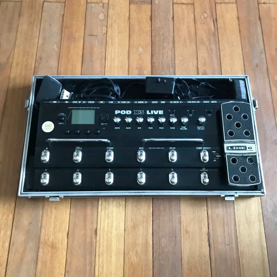 Pedaleira Multiefeitos Line 6 Pod X3 Live Com Hard Case - Image 20