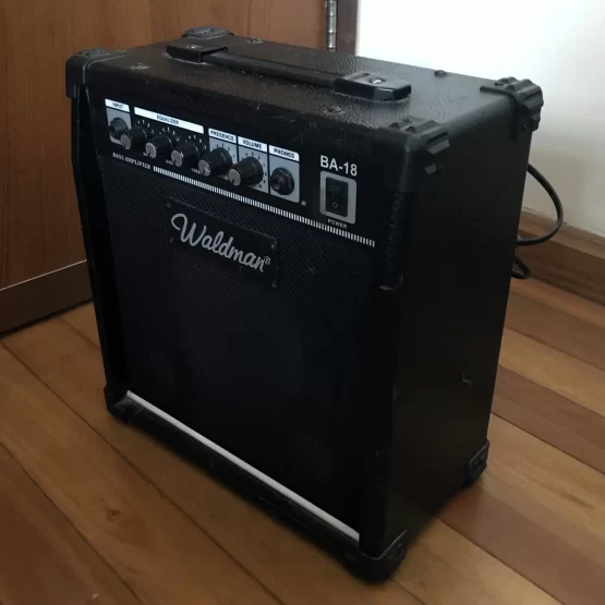 Cubo Amplificador Baixo Waldman BA-18 - Imagem 2