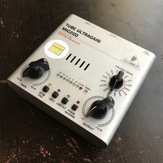 Pré Amplificador Mic100 Tube Ultragain 20dB Behringer - Imagem 8