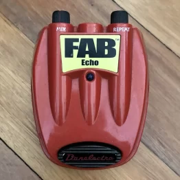 Pedal Danelectro Fab Echo Slap Back