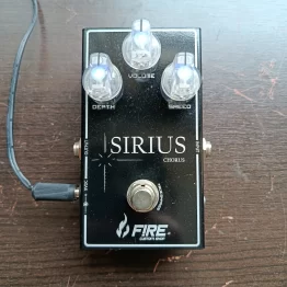 Pedal de Efeito Fire Custom Shop Sirius Chorus