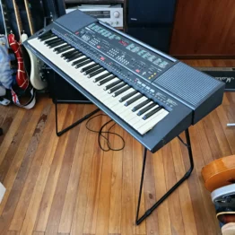 Teclado Arranjador Yamaha PSR-500