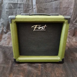 Cubo Amplificador First FGA-26 18W Guitarra