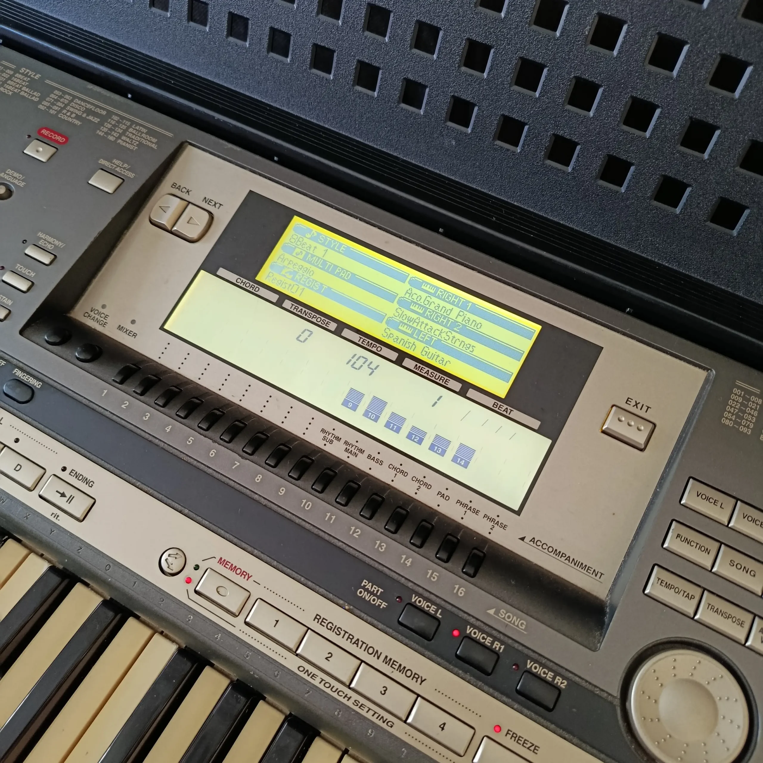 Teclado Yamaha PSR-640 - Imagem 7