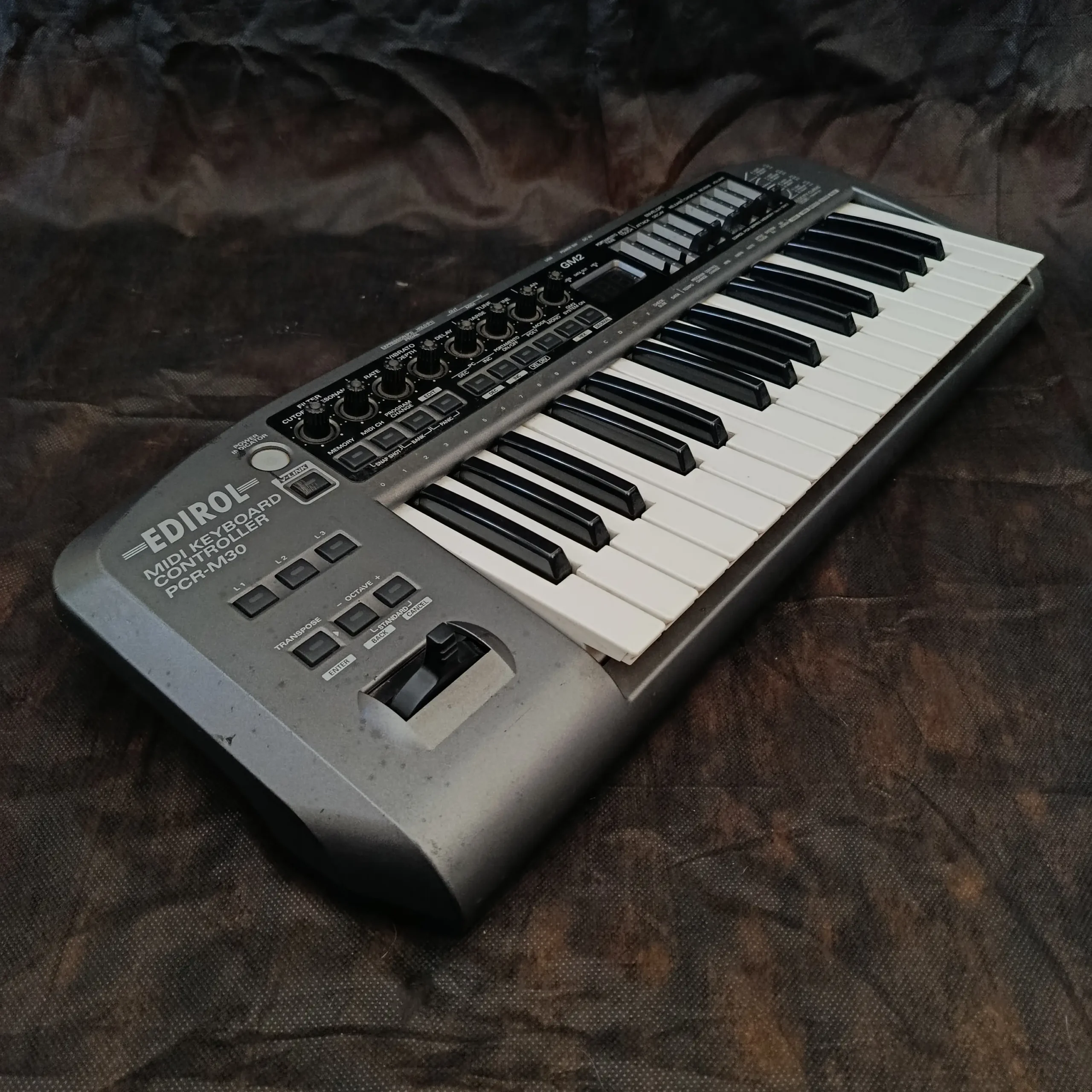 Teclado Controlador MIDI Roland Edirol PCR-M30 - Imagem 3