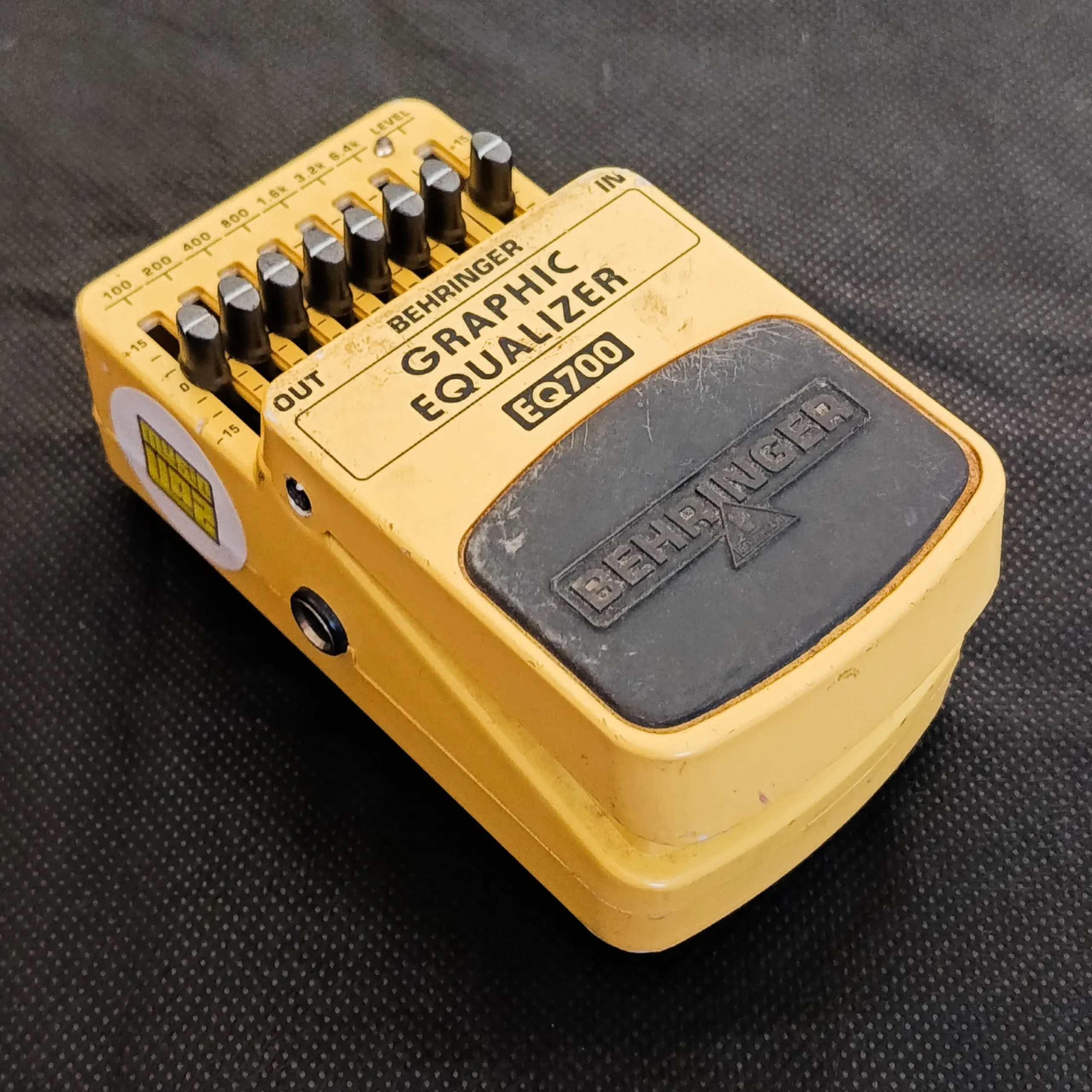 Pedal Behringer EQ700 Graphic Equalizer - Imagem 4