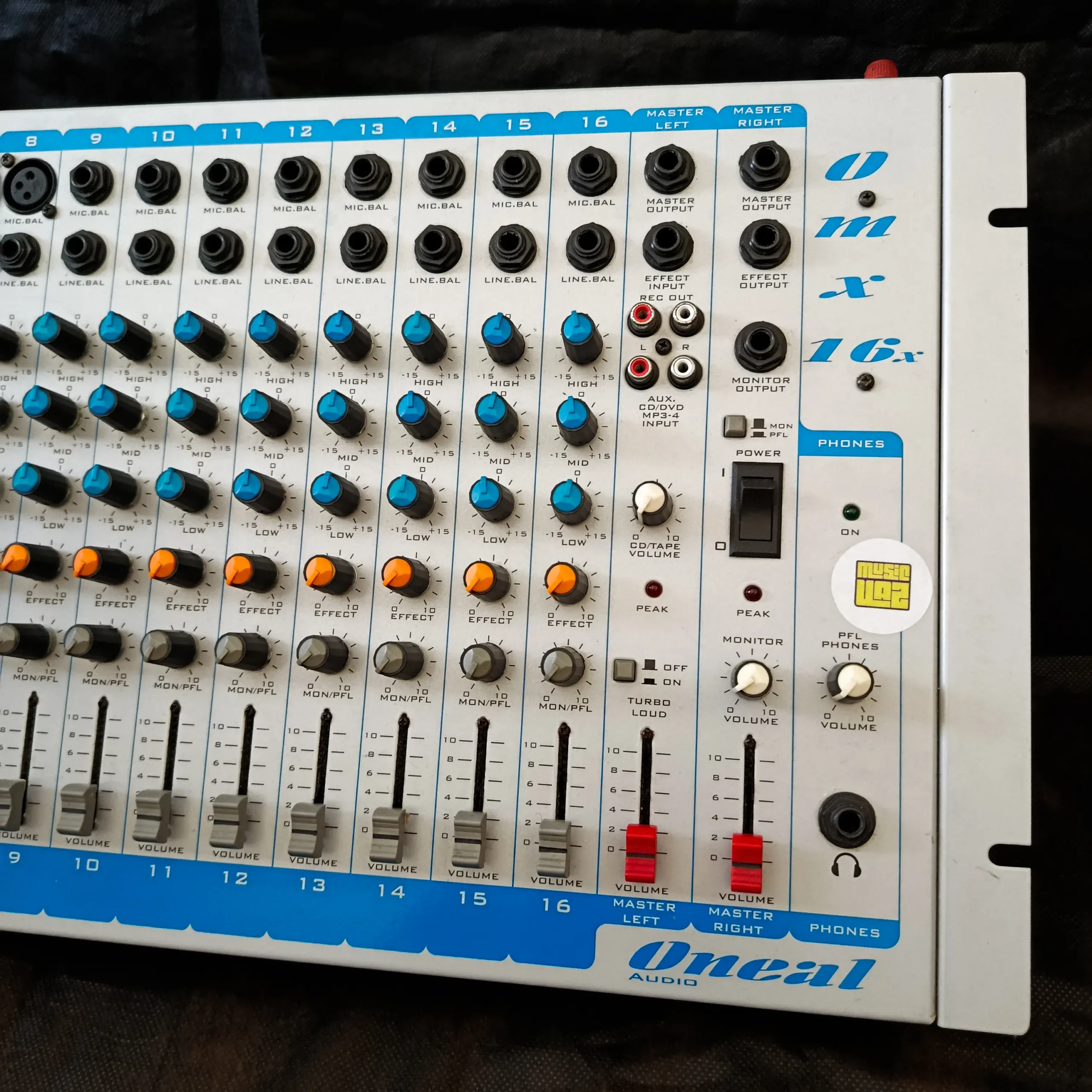 Mesa de Som Oneal OMX16X 16 Canais - Imagem 4