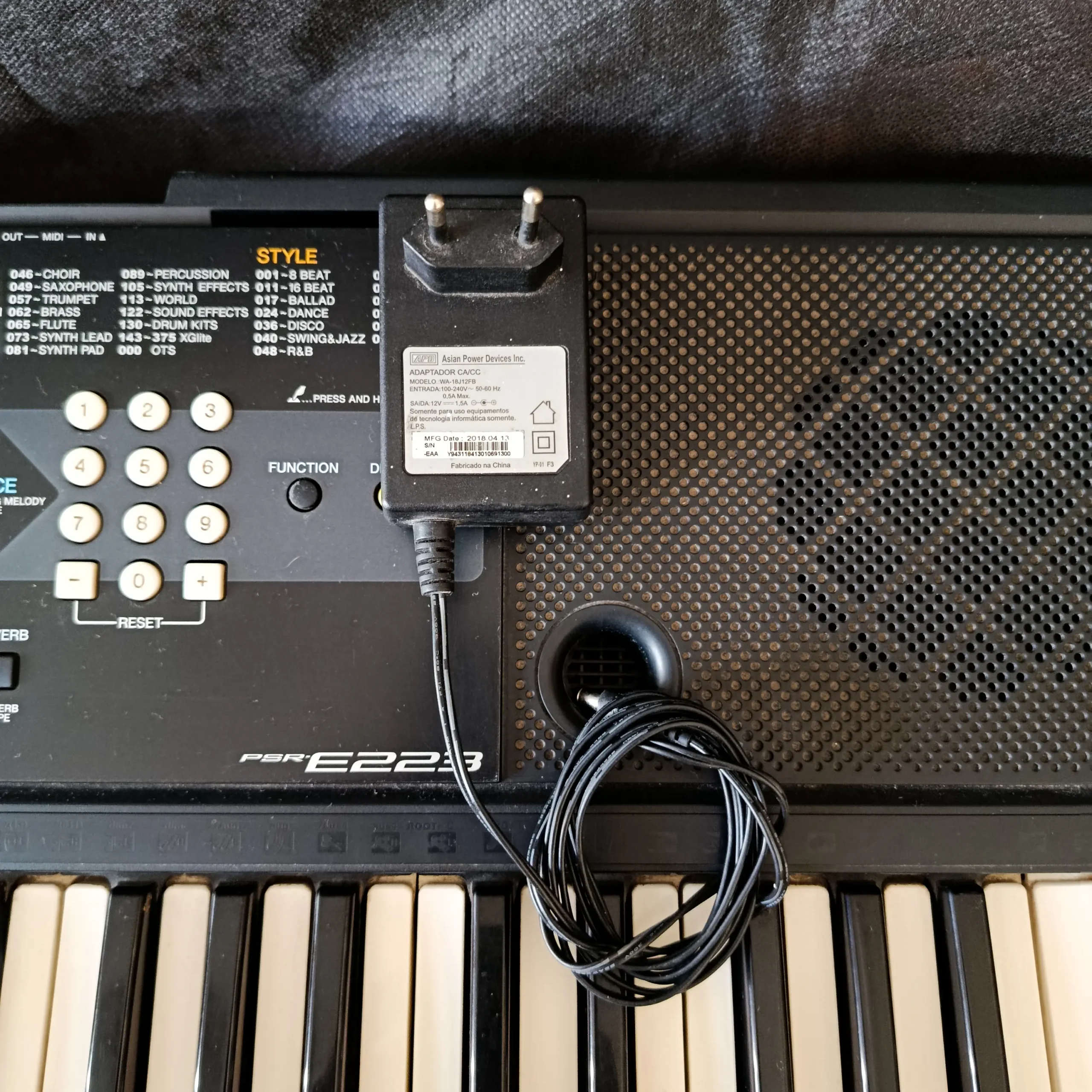Teclado Yamaha PSR-E223 - Imagem 12