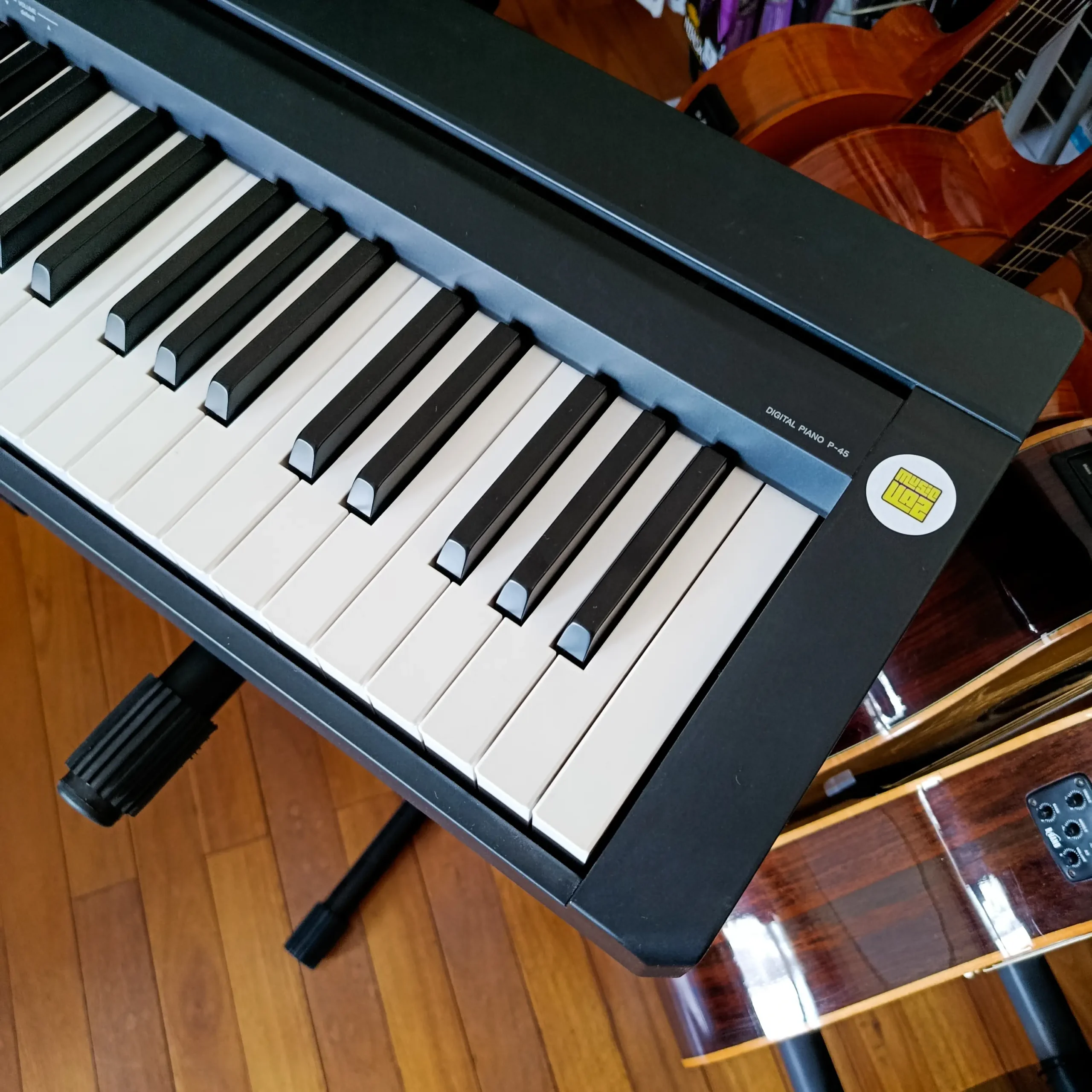 Piano Digital Yamaha P-45 - Imagem 4
