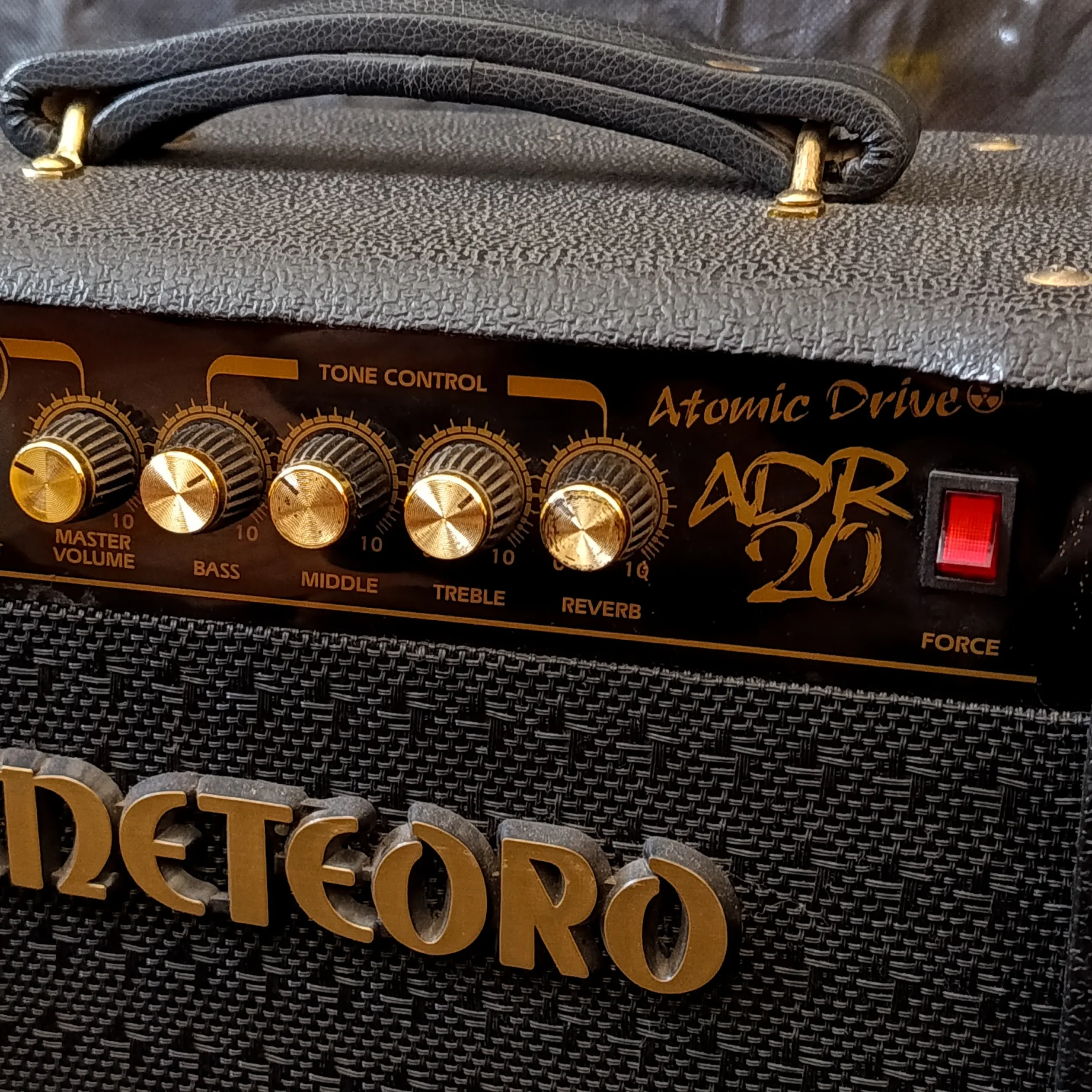 Amplificador Guitarra Meteoro Atomic Drive 20 Adr - Imagem 6