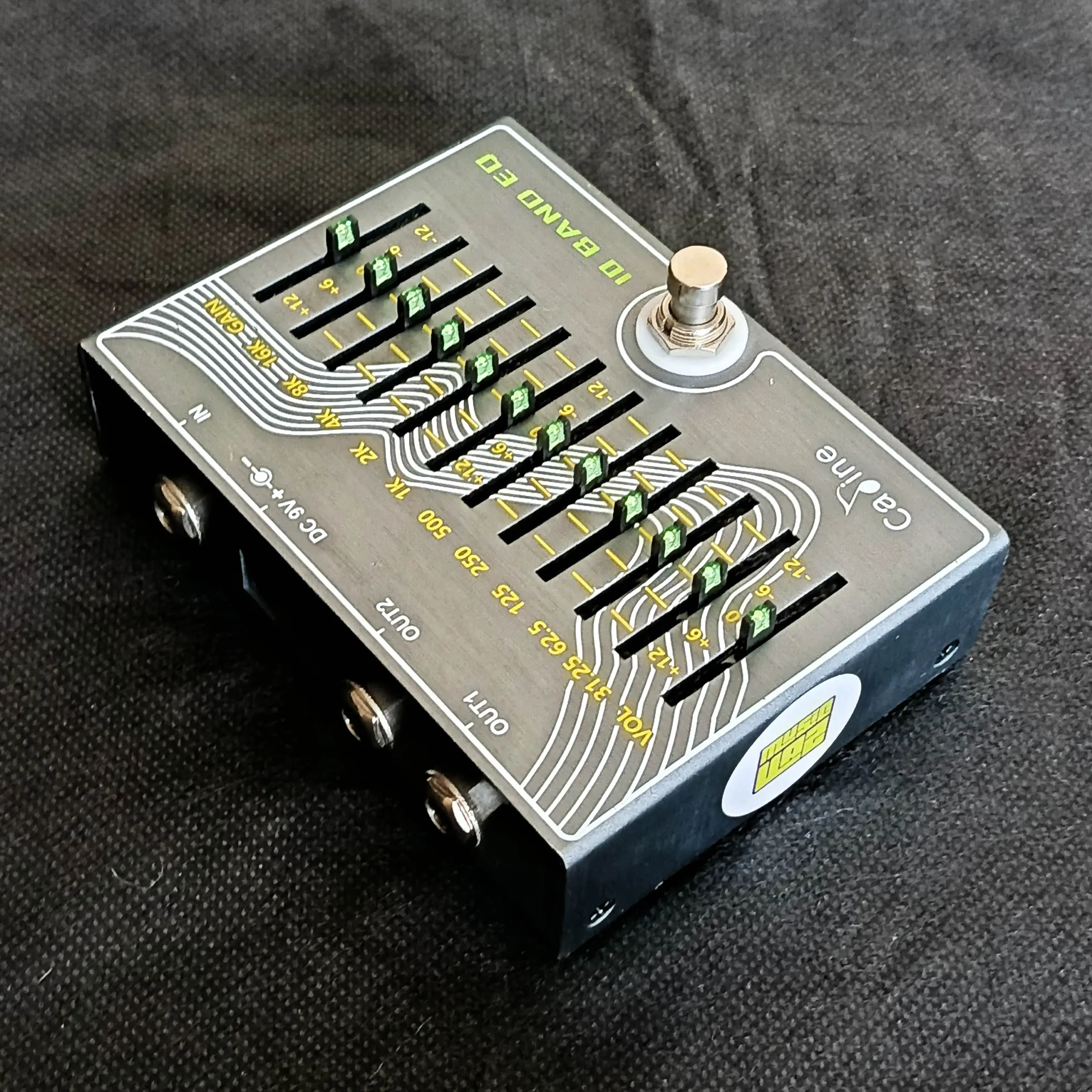Pedal de Efeito Caline CP-81 EQ 10-Band Equalizador - Imagem 6