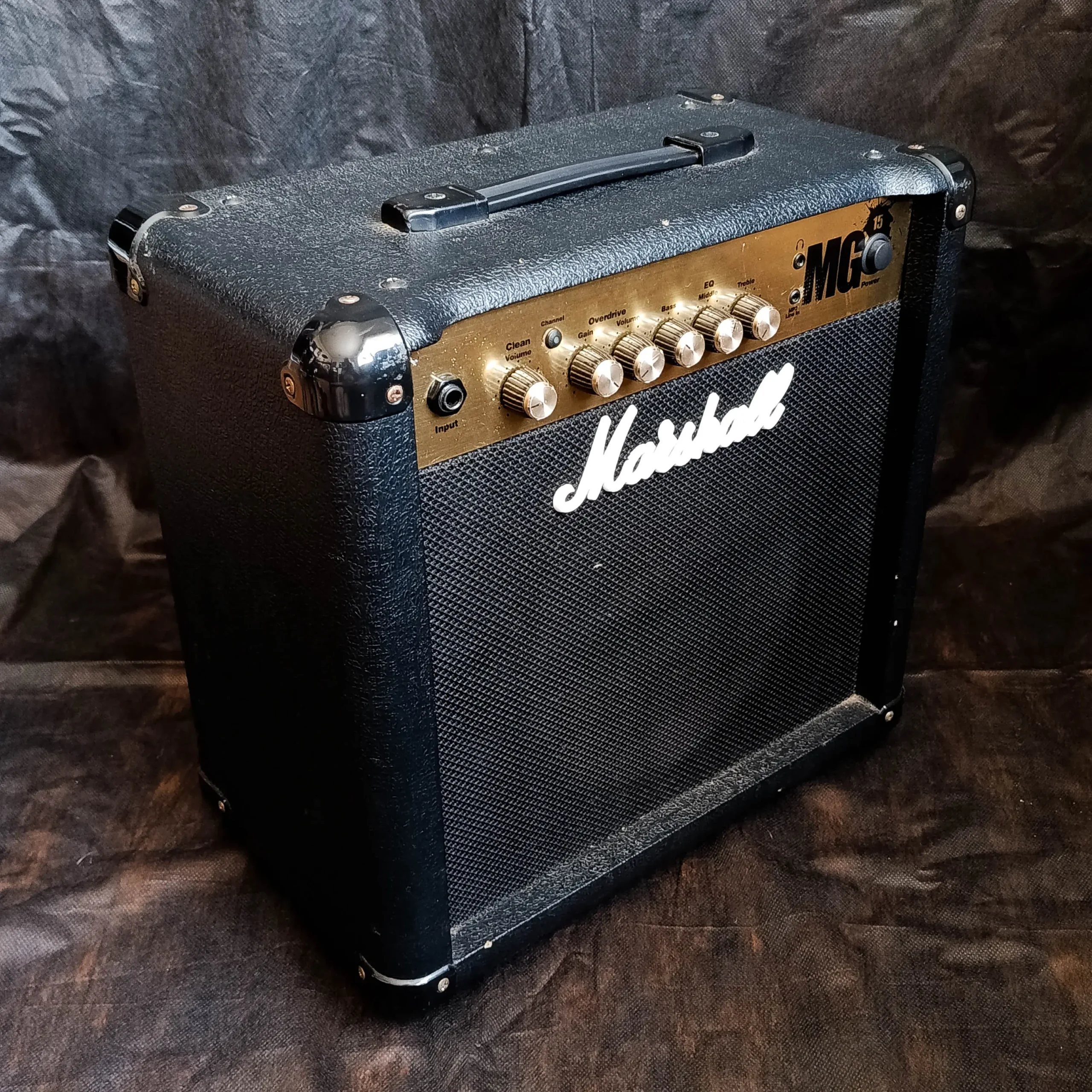 Amplificador Marshall MG15 Gold 15W Para Guitarra - Imagem 4